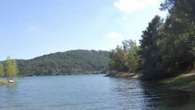 Guadarrama. A walk through the trenches of La Jarosa